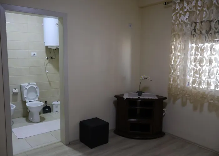 Apartment Shkodra Lake 公寓