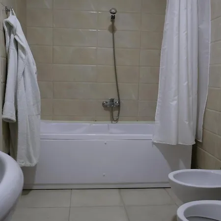 Apartment Shkodra Lake * שקודר
